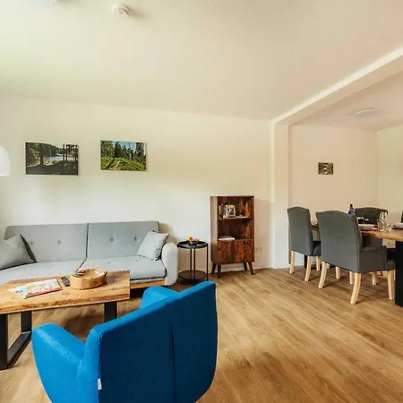Wasserregal Apartment