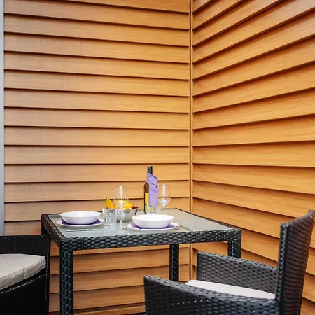 Apartment Wasserregal *